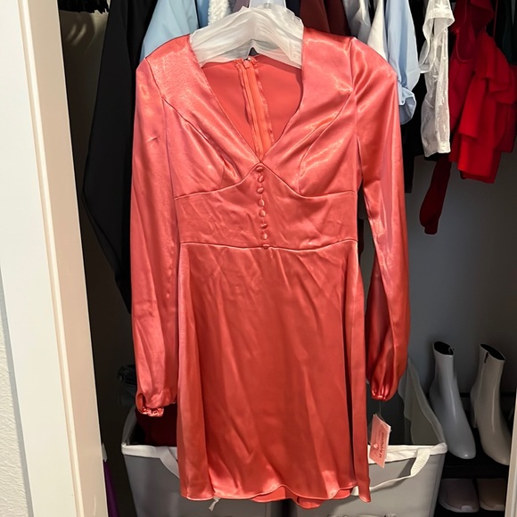 David’s Bridal Dress - Picture 2 of 4